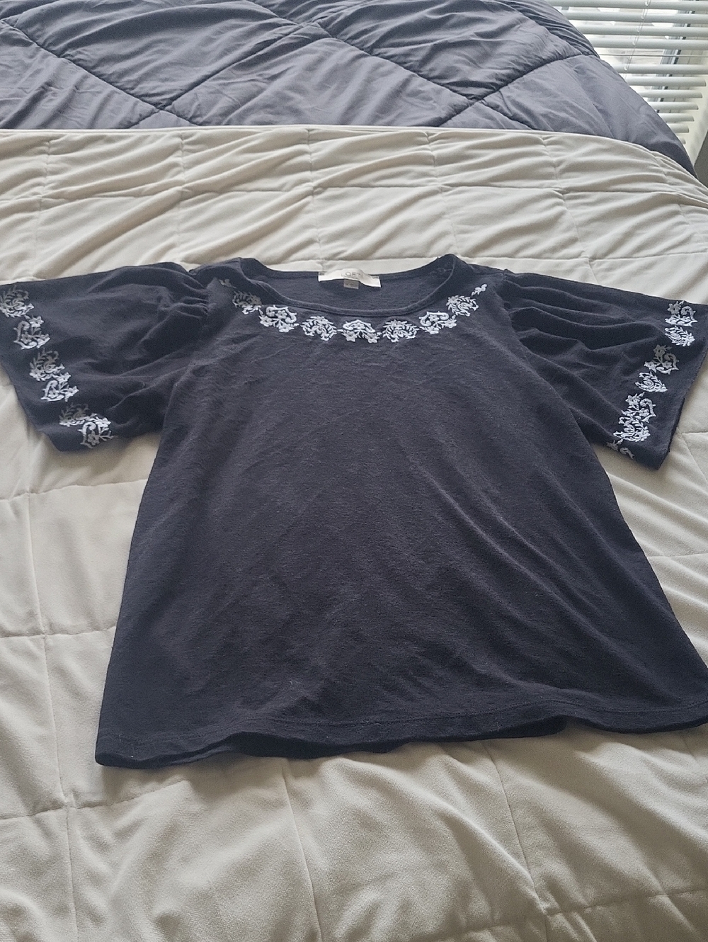 LOFT Black Embroidered Short Sleeve Tee
